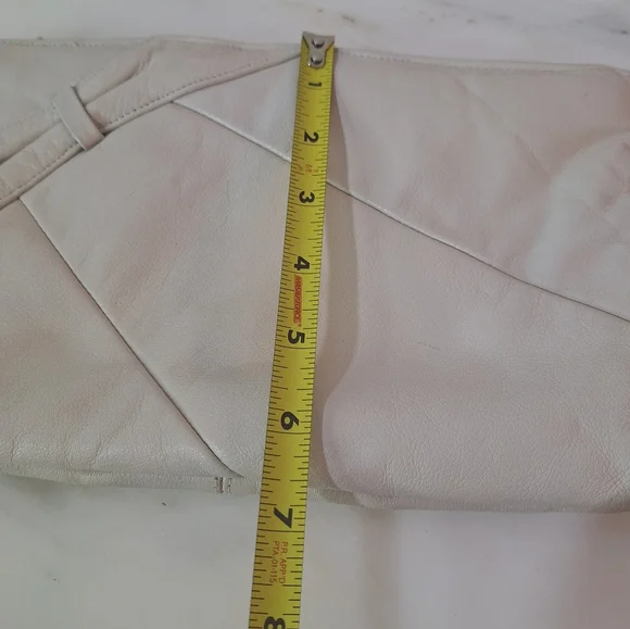 Vintage 80s 90s White fauLeather Ruched Formal Handbag Purse Clutch 11" - Picture 4 of 7